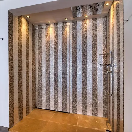 Kyrielle Mont Apartament